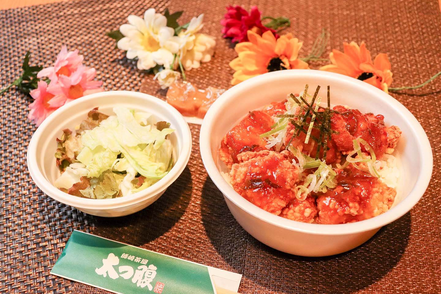 鶏の唐揚げ中華風丼